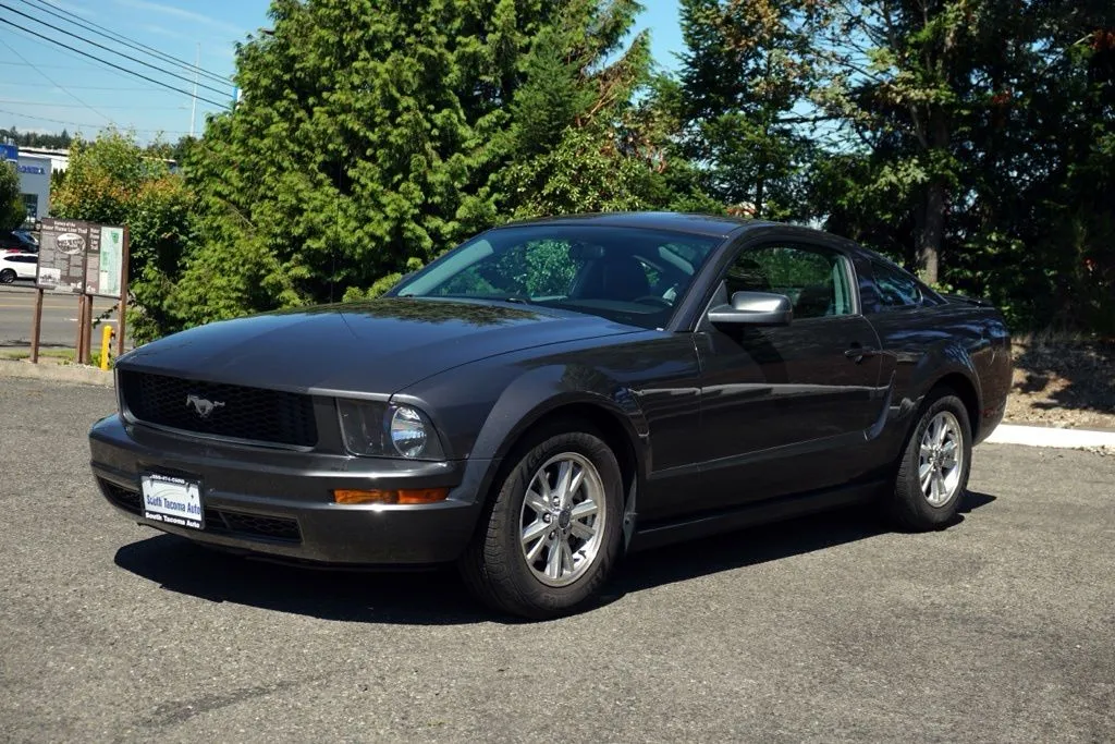 Ford Mustang photo 7