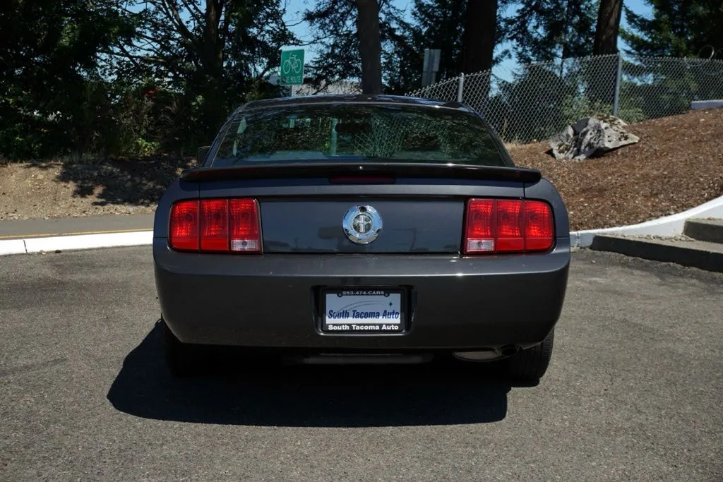 Ford Mustang photo 4