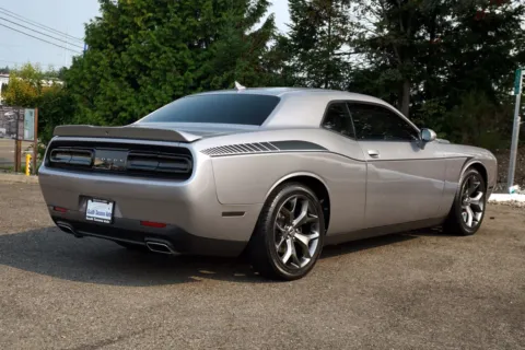 More photos of 2016 Dodge Challenger SXT at South Tacoma Auto, WA