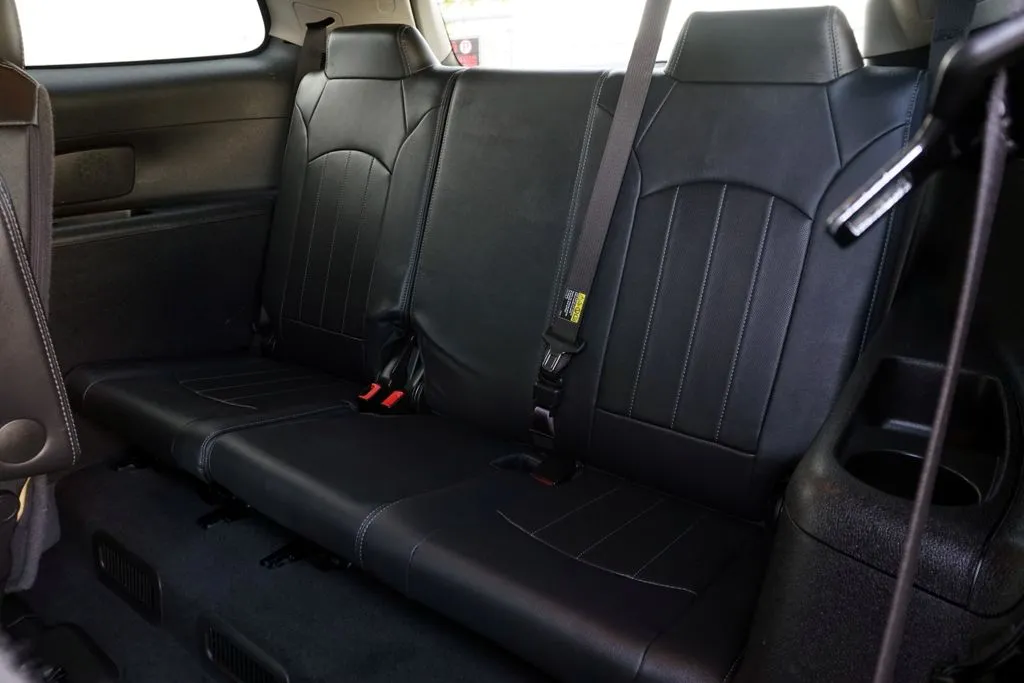 Buick Enclave photo 17