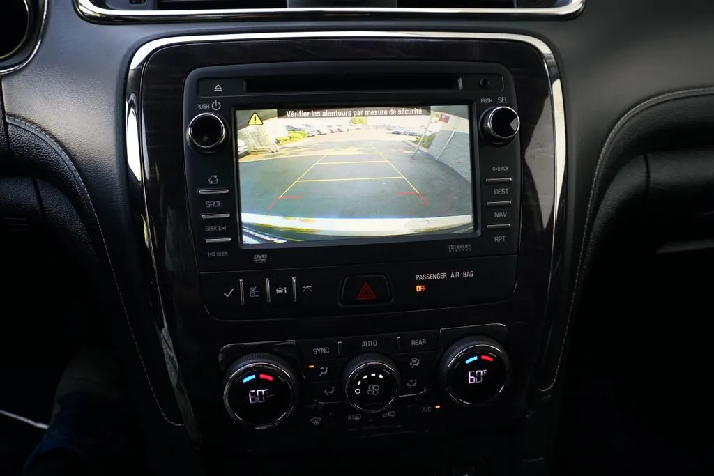 Buick Enclave photo 23