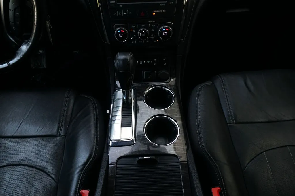 Buick Enclave photo 19