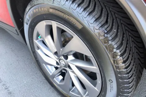More photos of 2016 Nissan Rogue SL at South Tacoma Auto, WA