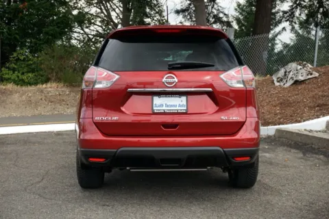 Photos of 2016 Nissan Rogue SL for sale in Tacoma, WA at South Tacoma Auto