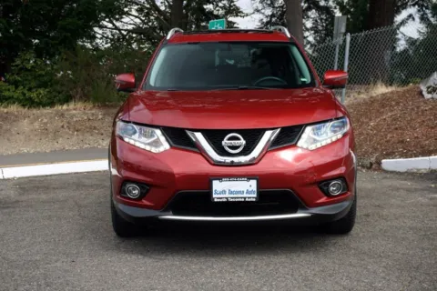 More photos of 2016 Nissan Rogue SL at South Tacoma Auto, WA