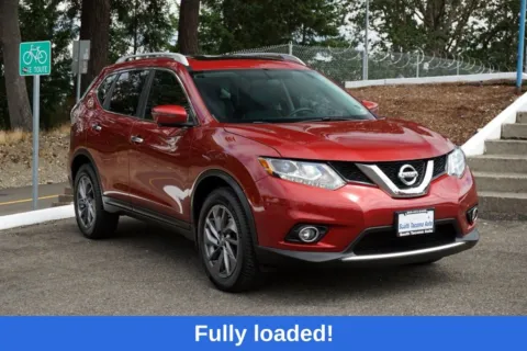 Red 2016 Nissan Rogue SL for sale in Tacoma, WA