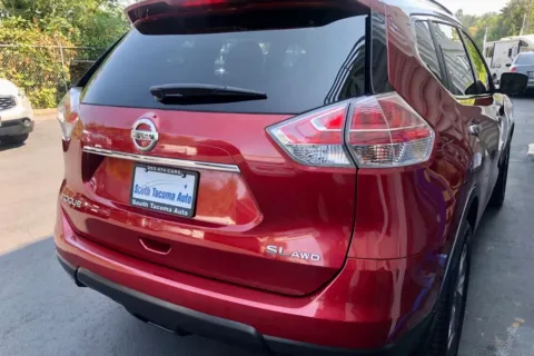 Photos of 2016 Nissan Rogue SL for sale in Tacoma, WA at South Tacoma Auto