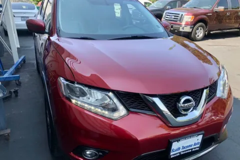 Red 2016 Nissan Rogue SL for sale in Tacoma, WA