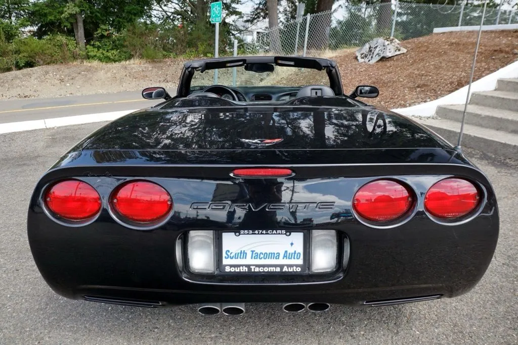 Chevrolet Corvette photo 7