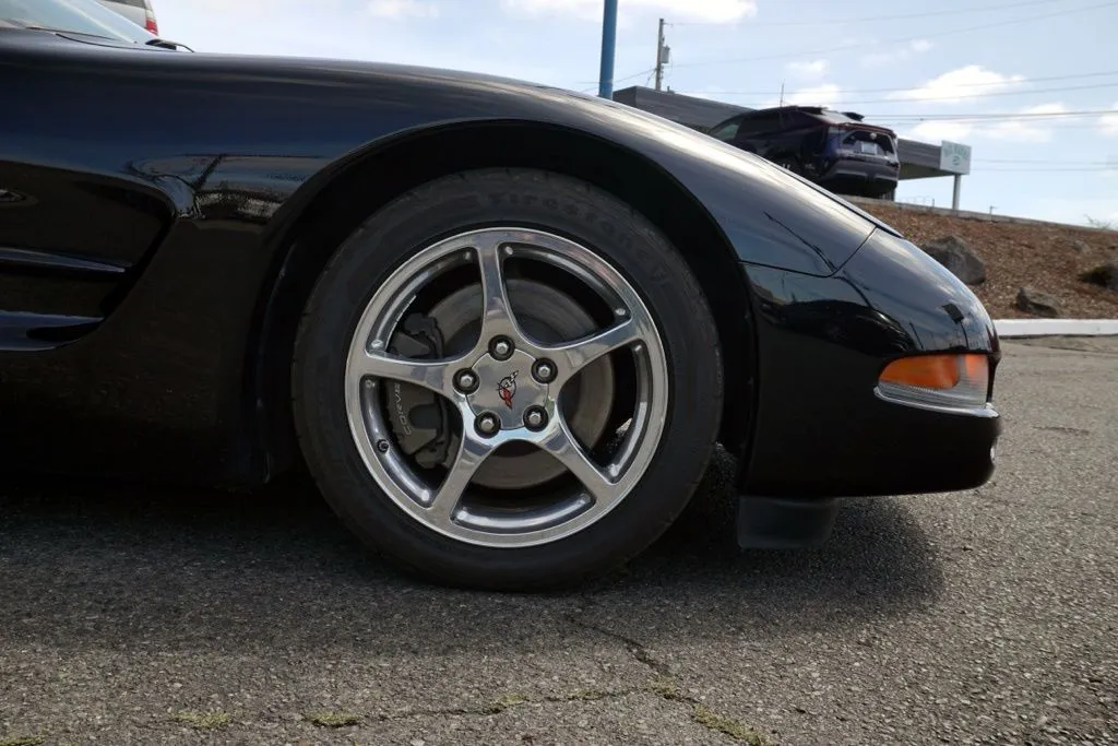 Chevrolet Corvette photo 12