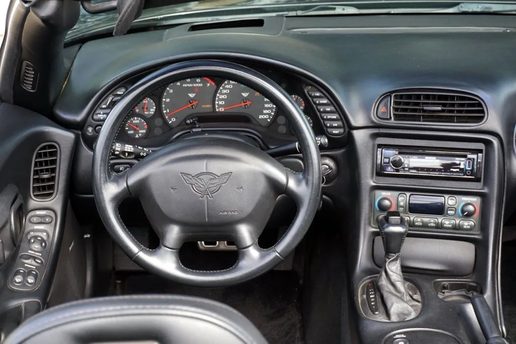 Chevrolet Corvette photo 20