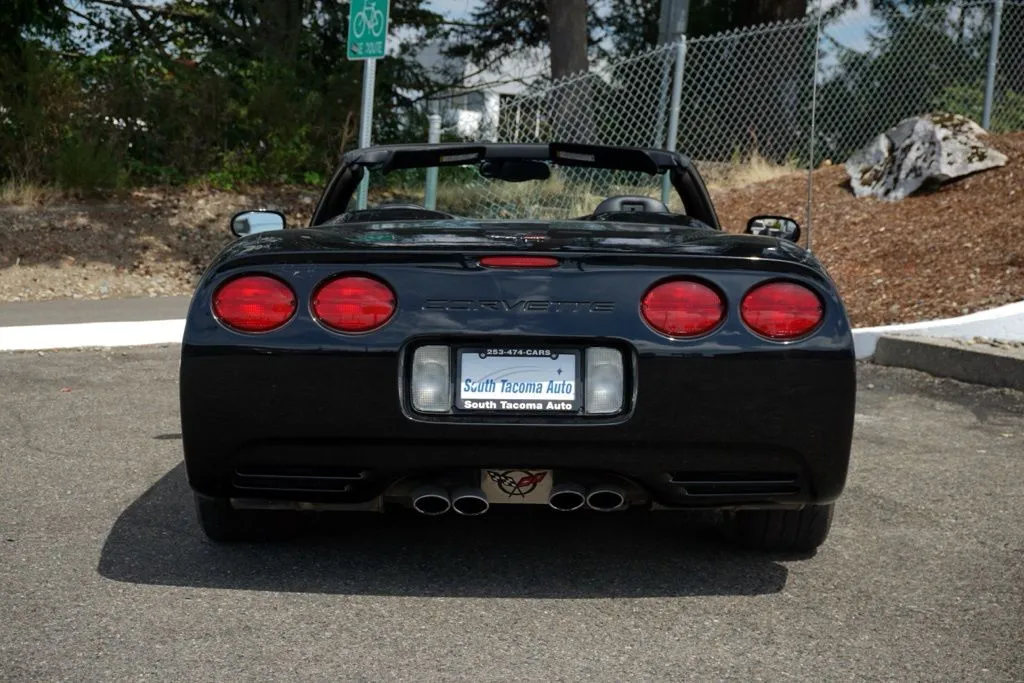 Chevrolet Corvette photo 4