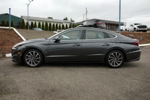 More photos of 2022 Hyundai Sonata Limited at South Tacoma Auto, WA