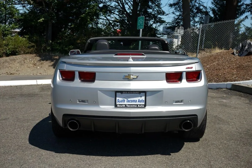 Chevrolet Camaro photo 4