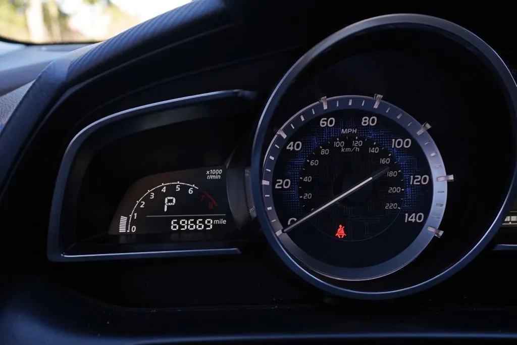 Toyota Yaris iA photo 13