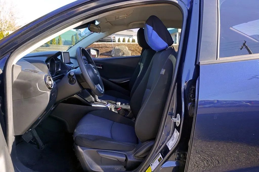 Toyota Yaris iA photo 19