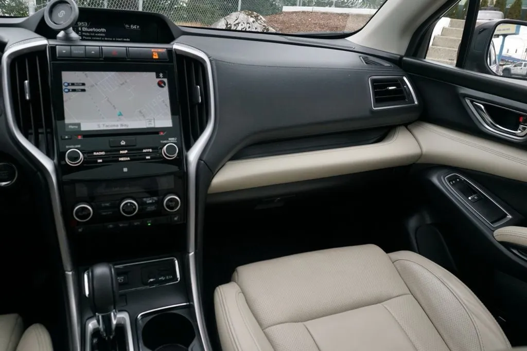 Subaru Ascent photo 18