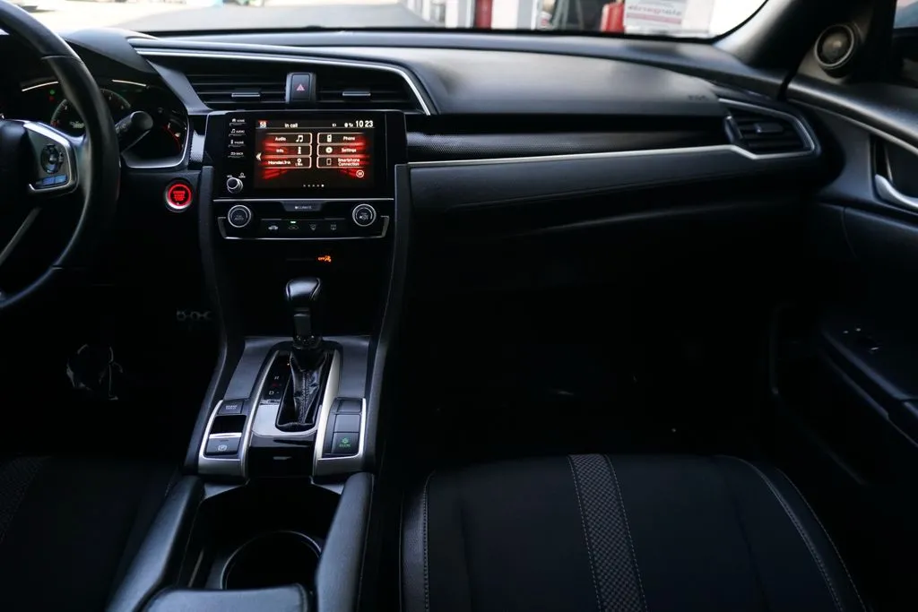 Honda Civic photo 16
