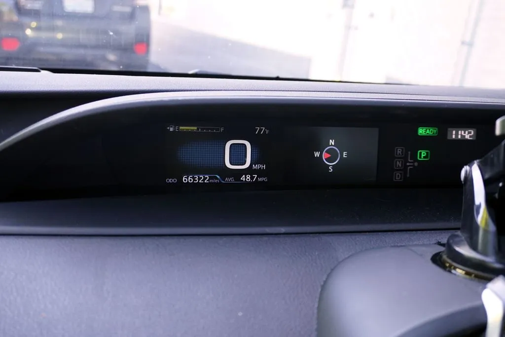 Toyota Prius photo 20