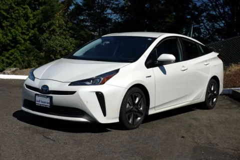 More photos of 2019 Toyota Prius Limited at South Tacoma Auto, WA