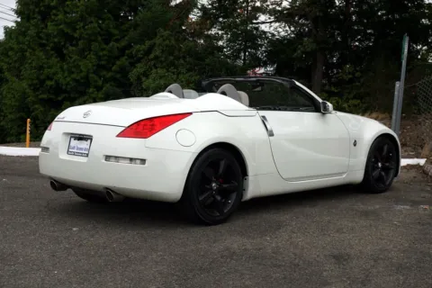 More photos of 2006 Nissan 350Z Touring at South Tacoma Auto, WA