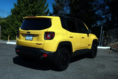 Another view of 2015 Jeep Renegade Trailhawk for sale in Tacoma, WA at South Tacoma Auto