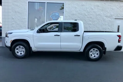 More photos of 2022 Nissan Frontier S at South Tacoma Auto, WA