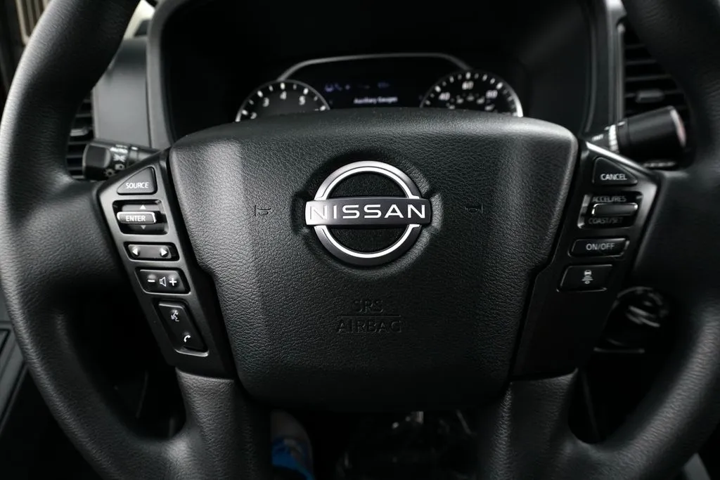 Nissan Frontier photo 23