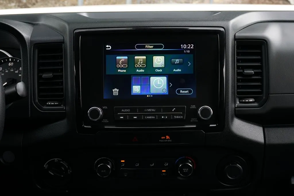 Nissan Frontier photo 30