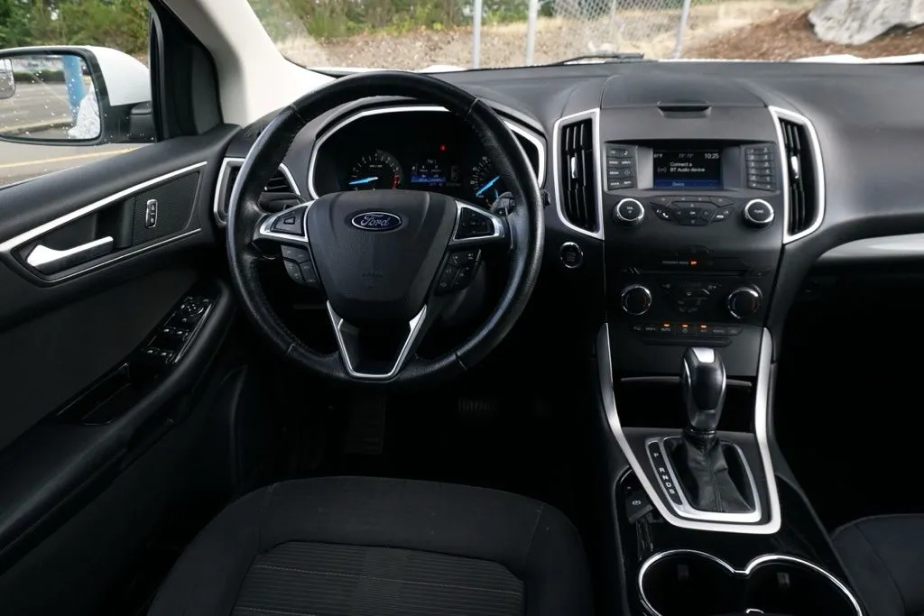 Ford Edge photo 15