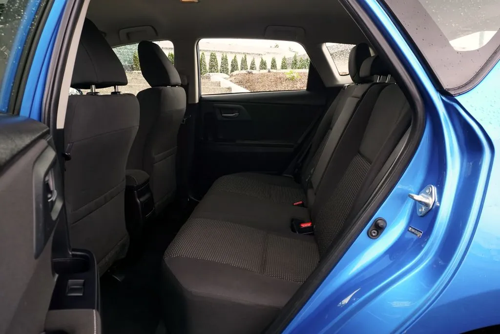 Scion iM photo 18