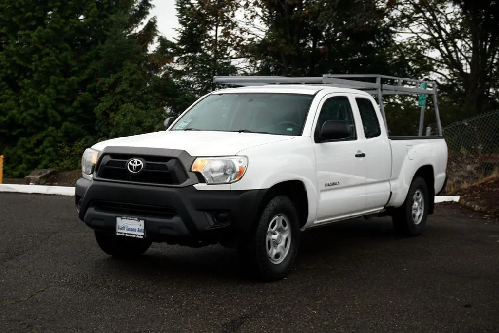 Toyota Tacoma photo 7