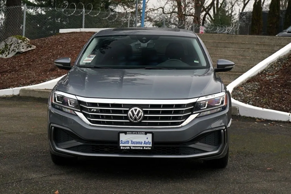 Volkswagen Passat photo 2