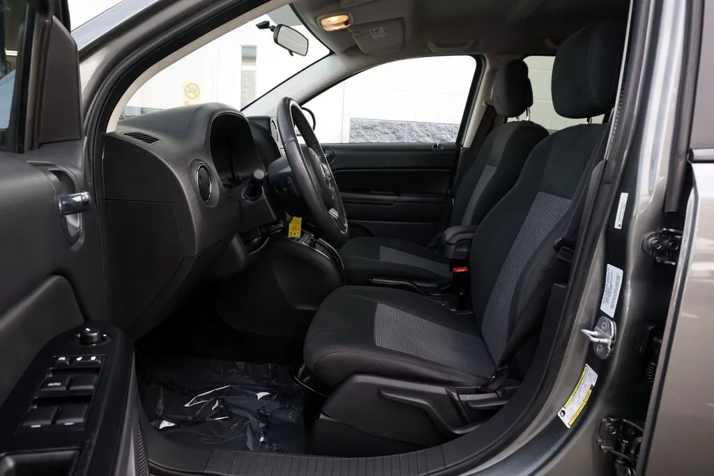 Jeep Compass photo 19