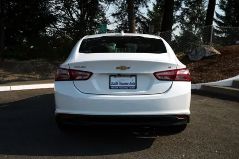 More photos of 2019 Chevrolet Malibu LT at South Tacoma Auto, WA