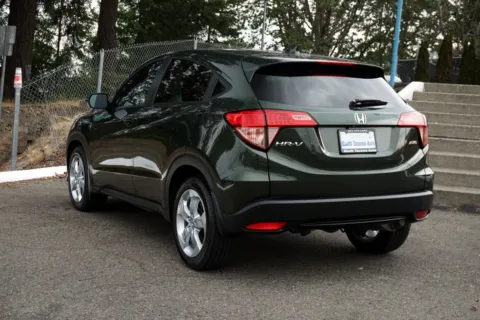 More photos of 2016 Honda HR-V EX at South Tacoma Auto, WA