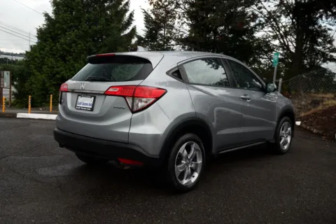 More photos of 2020 Honda HR-V LX at South Tacoma Auto, WA