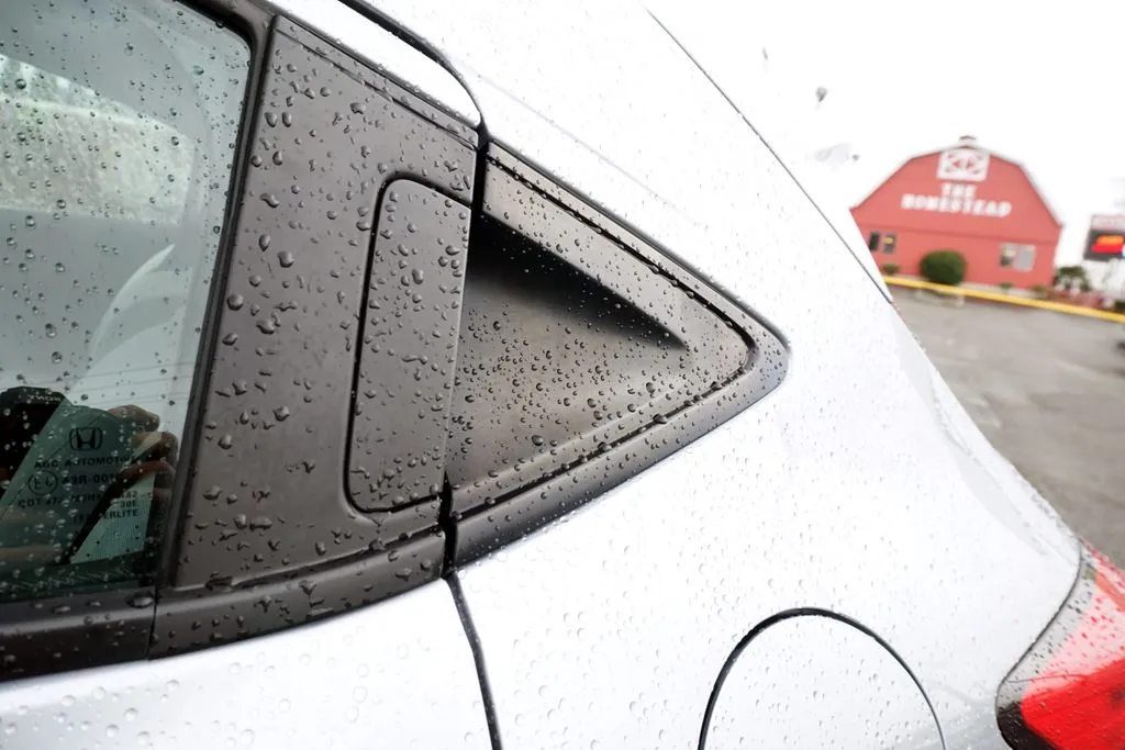 Honda HR-V photo 9
