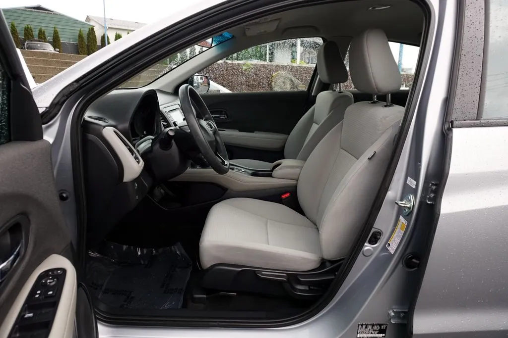 Honda HR-V photo 19