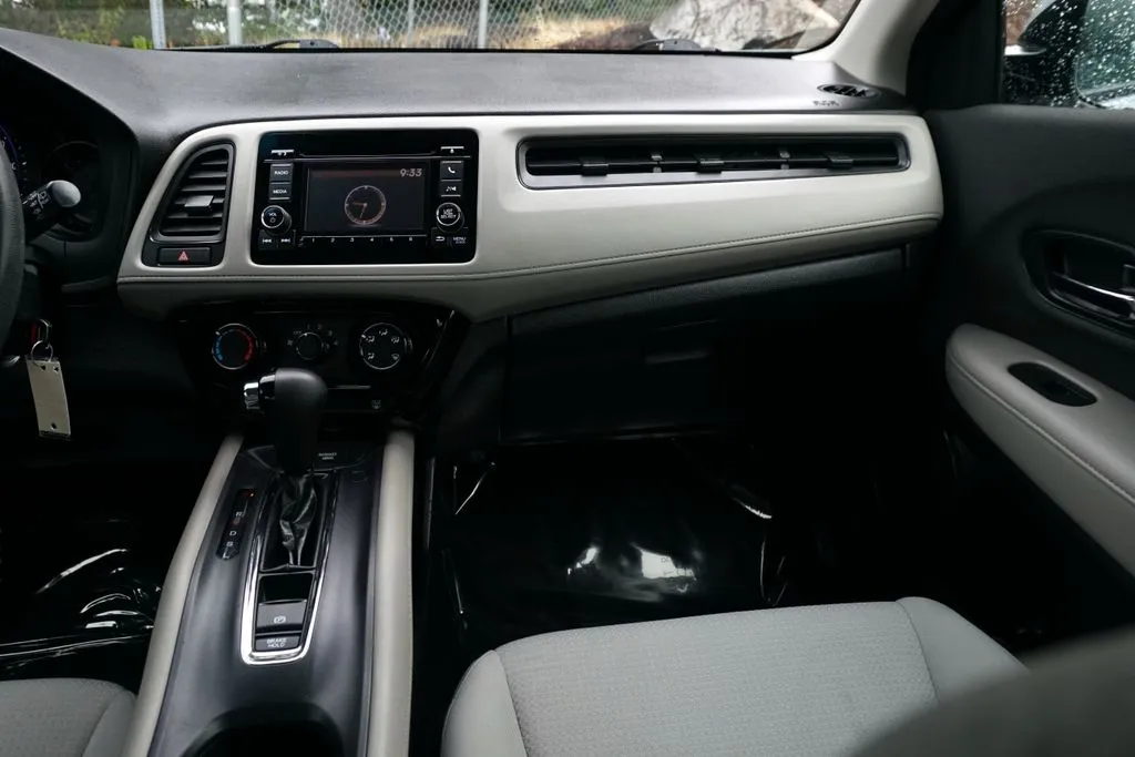 Honda HR-V photo 18