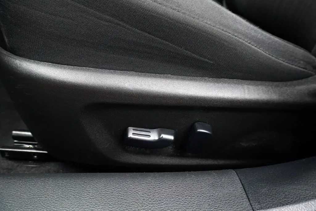 Nissan Altima photo 16
