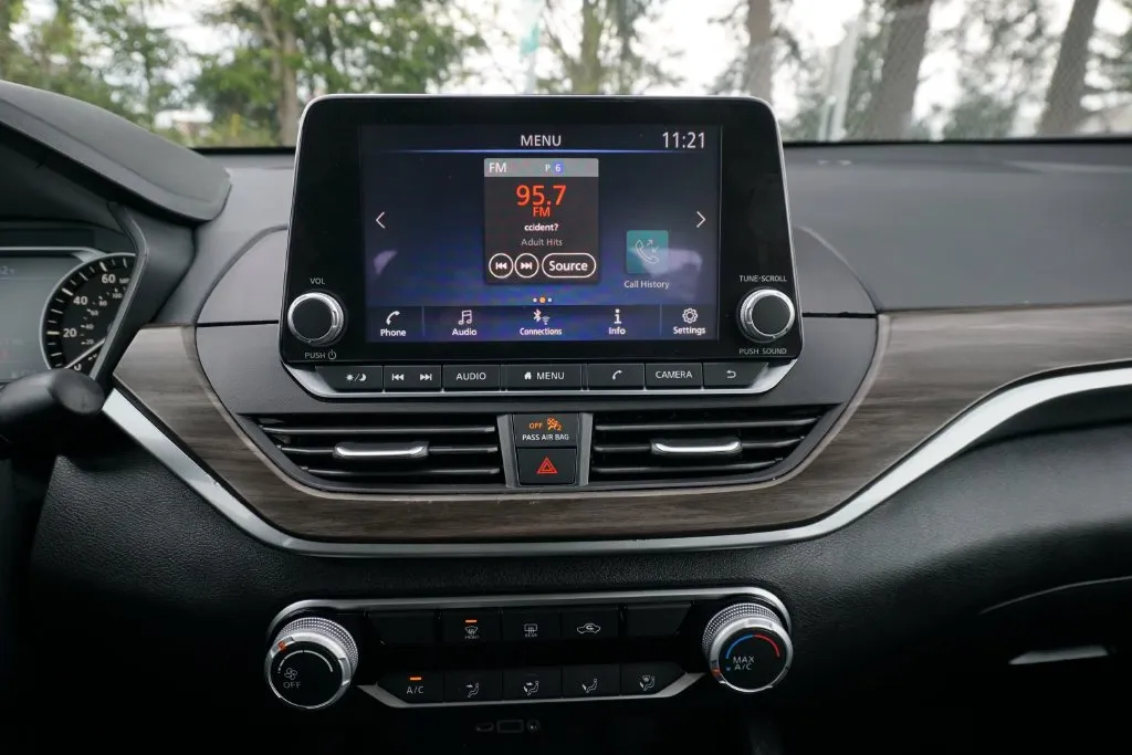 Nissan Altima photo 27