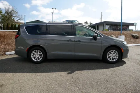 More photos of 2023 Chrysler Pacifica Touring L at South Tacoma Auto, WA