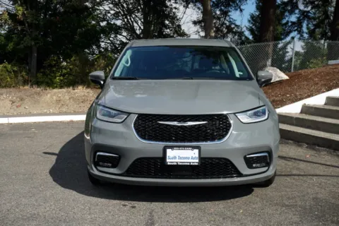 Photos of 2023 Chrysler Pacifica Touring L for sale in Tacoma, WA at South Tacoma Auto