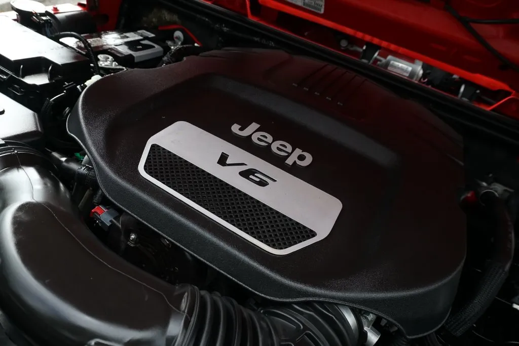 Jeep Wrangler photo 10