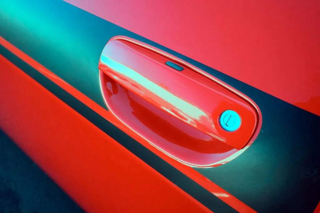 Dodge Challenger photo 10