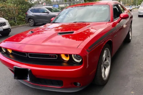 More photos of 2015 Dodge Challenger R/T at South Tacoma Auto, WA