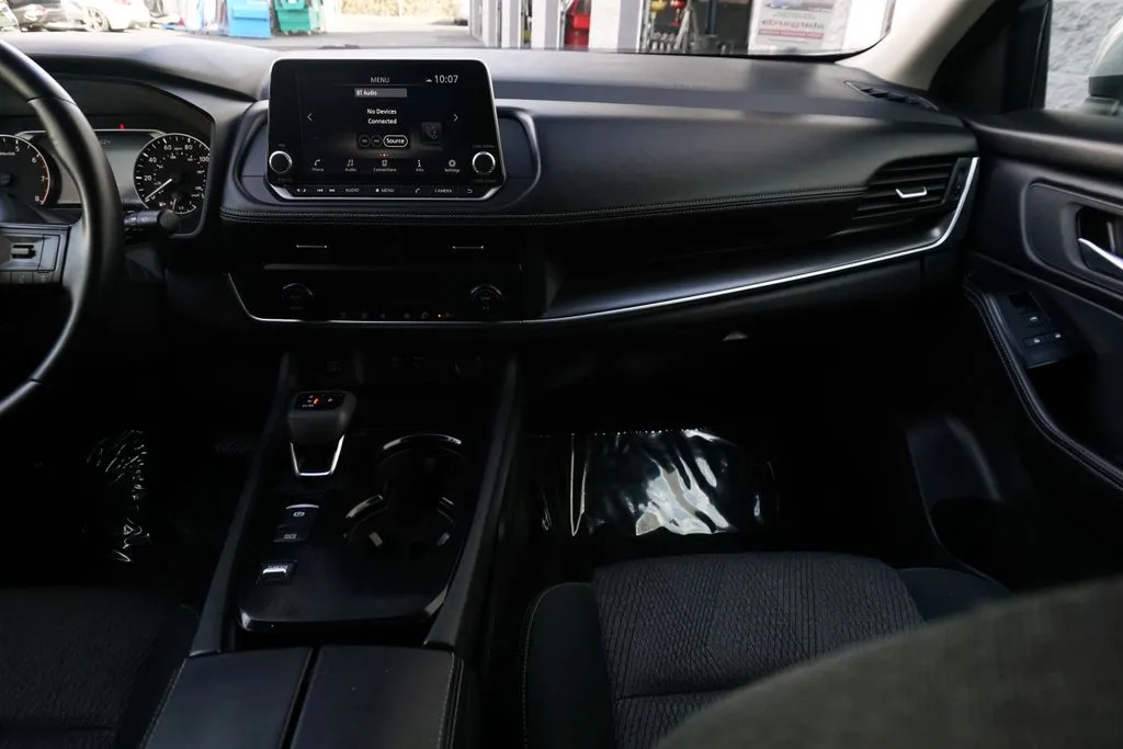 Nissan Rogue photo 15