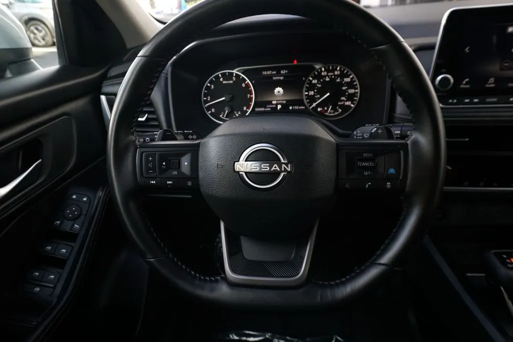 Nissan Rogue photo 21