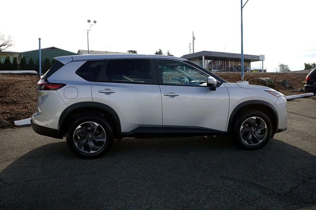 Nissan Rogue photo 6